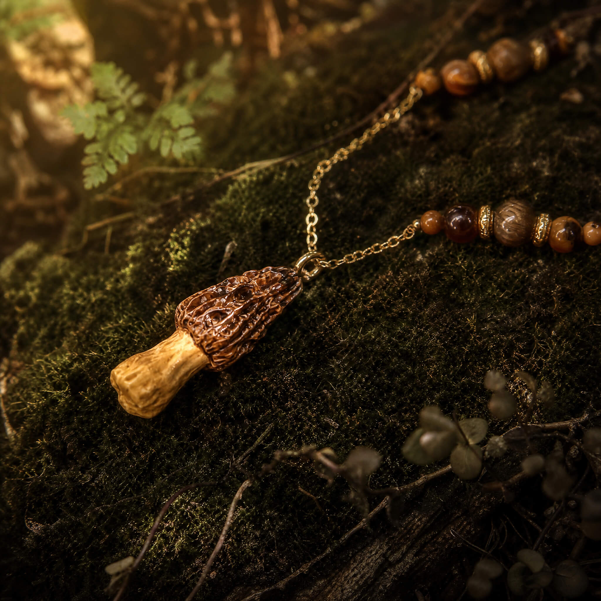 morel-mushroom-pendant
